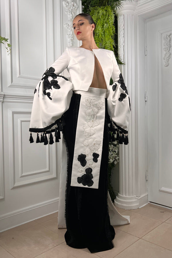 Costum inspirație populară